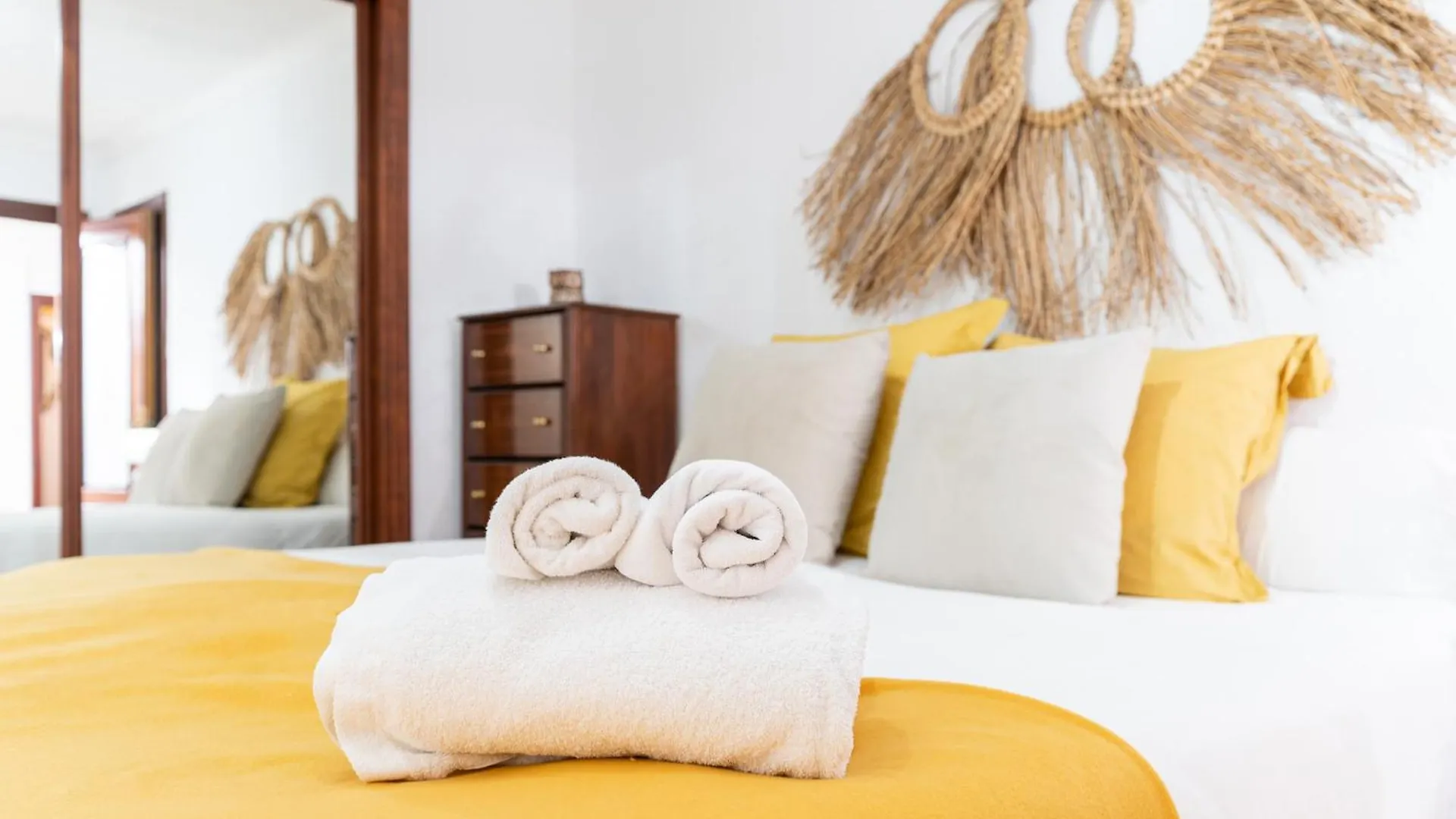 Blonzu Tailandia Apartment Torremolinos